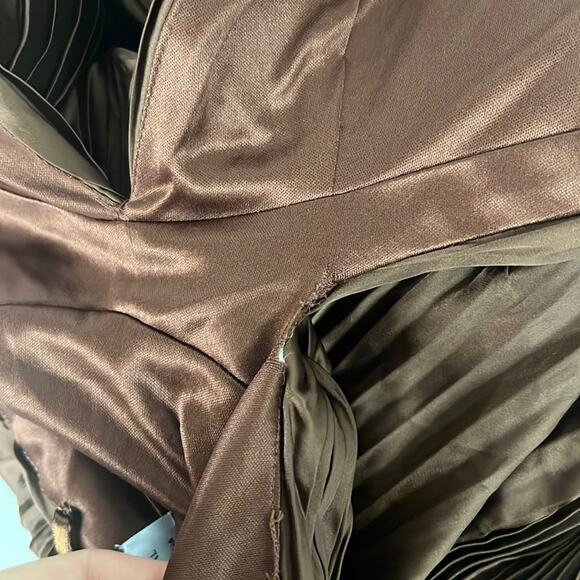 RTR Ieena Mac Duggal Sz 2 Long Sleeve Formal Gown Floor Length Chocolate Brown - Picture 8 of 12